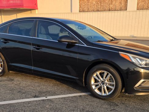Used 2016 Hyundai Sonata SE w/ Cargo Package image 1