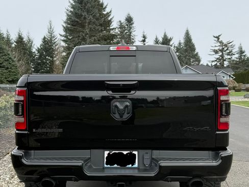 Used 2024 RAM 1500 Laramie image 9