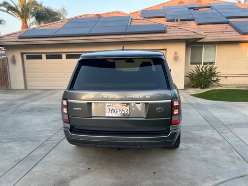 Used 2016 Land Rover Range Rover Supercharged image 9