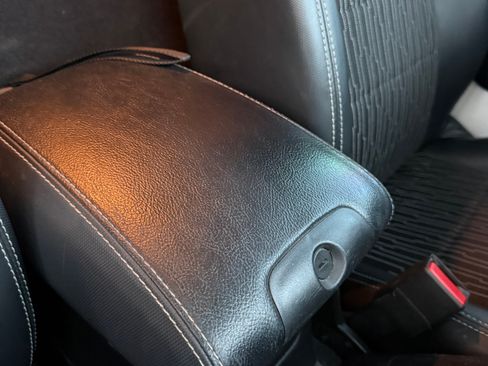 Used 2012 Jeep Wrangler Sport image 16