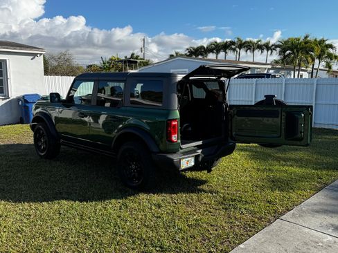 Used 2024 Ford Bronco Black Diamond image 15