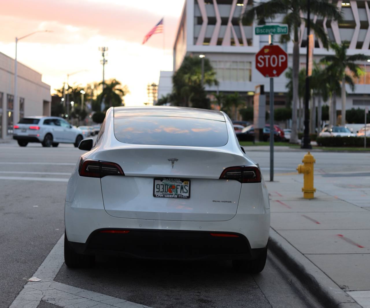 Used 2022 Tesla Model Y Long Range AWD/4WD image 5