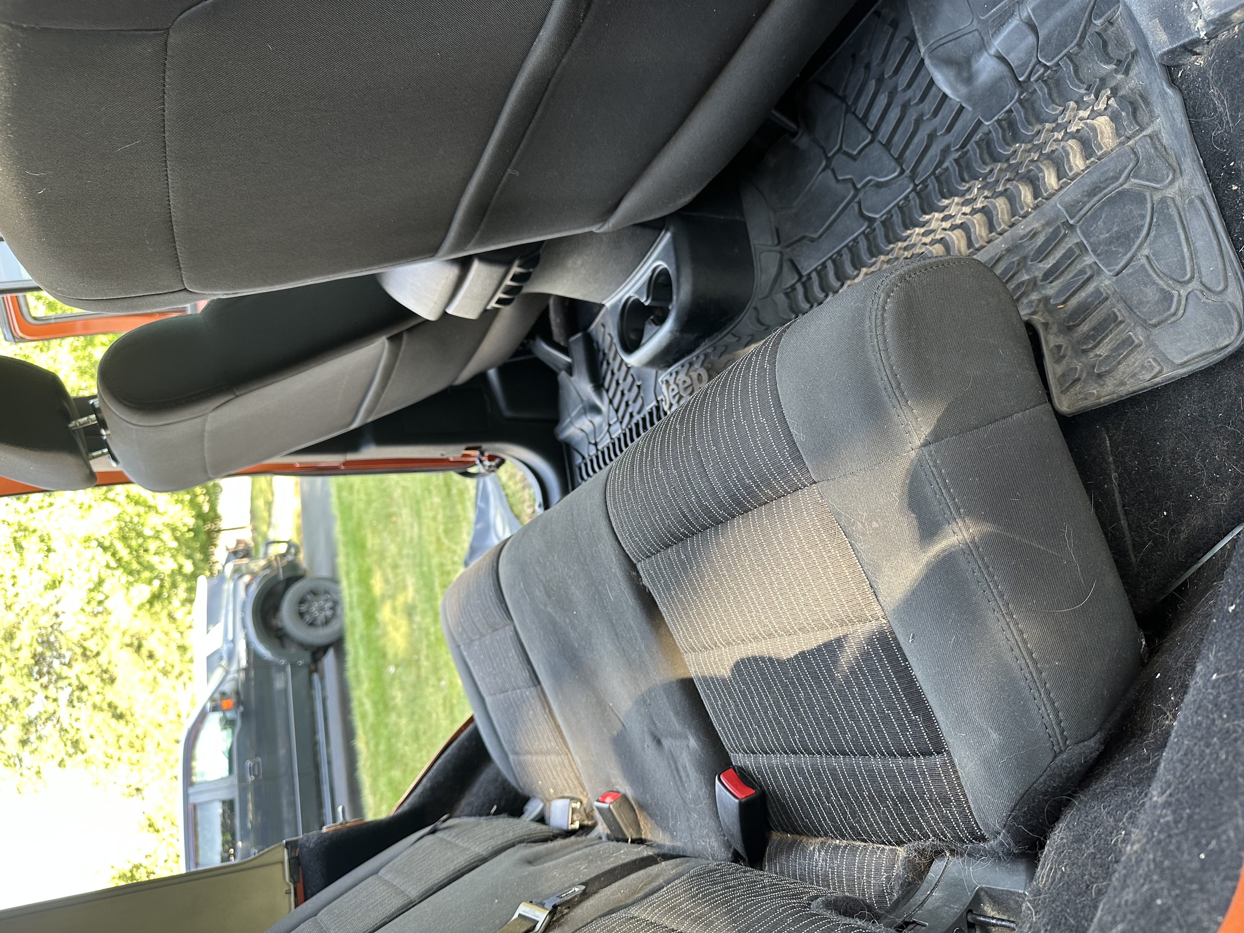 Used 2011 Jeep Wrangler Unlimited Sport AWD/4WD image 10