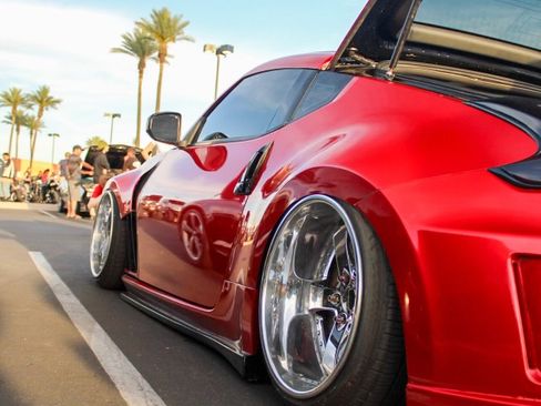 Used 2010 Nissan 370Z Touring image 6