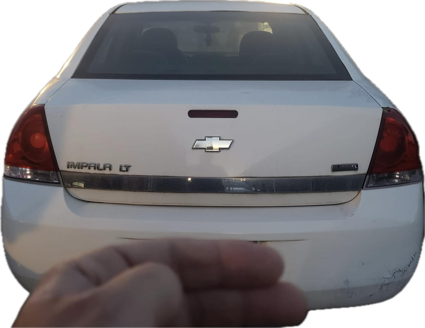 Used 2009 Chevrolet Impala LT FWD image 4