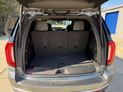 Used 2022 GMC Yukon Denali w/ Denali Ultimate Package image 21