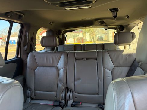 Used 2009 Honda Pilot Touring image 8