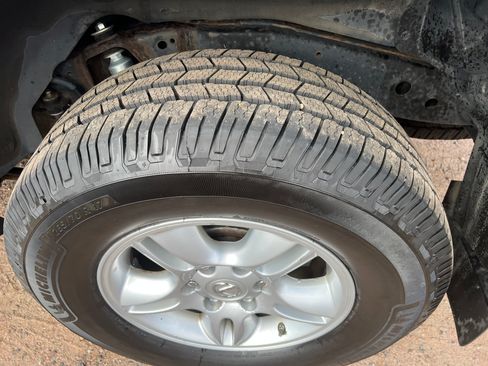 Used 2005 Lexus GX 470 image 6