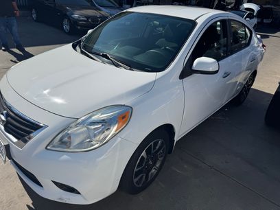 Used 2014 Nissan Versa SL w/ Tech Package