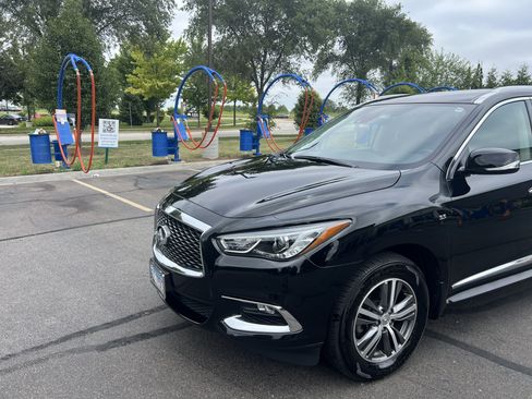 Used 2020 INFINITI QX60 Luxe AWD/4WD image 2