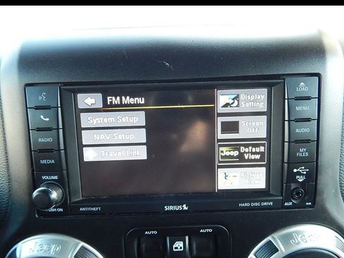 Used 2016 Jeep Wrangler Unlimited Rubicon w/ Connectivity Group image 20