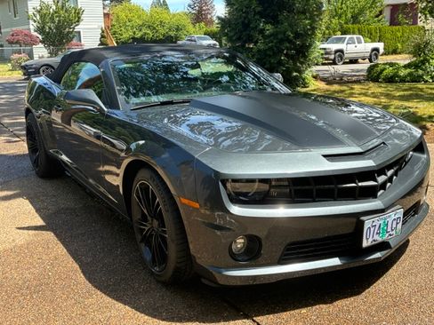 Used 2013 Chevrolet Camaro SS w/ RS Package RWD image 1