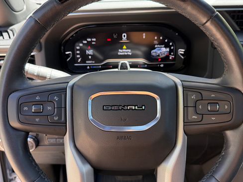 Used 2024 GMC Yukon XL Denali w/ Advanced Technology Package AWD/4WD image 12