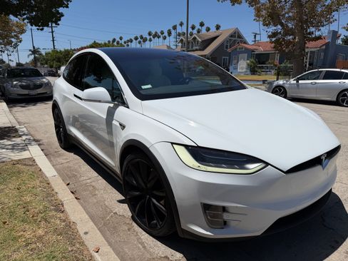 Used 2016 Tesla Model X P100D AWD/4WD image 2