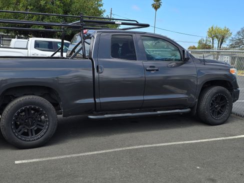 Used 2014 Toyota Tundra SR image 2