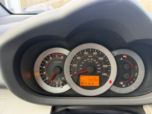 Used 2012 Toyota RAV4 Limited w/ Premium Plus Value Pkg image 12