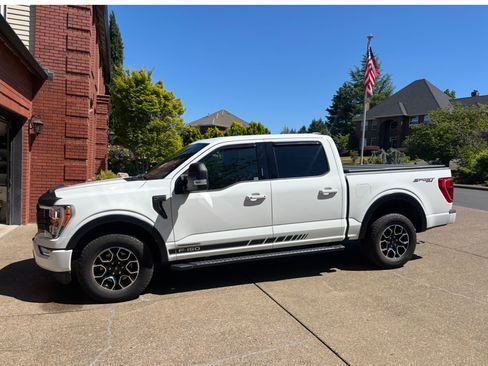Used 2022 Ford F150 XLT w/ Equipment Group 302A High AWD/4WD image 1