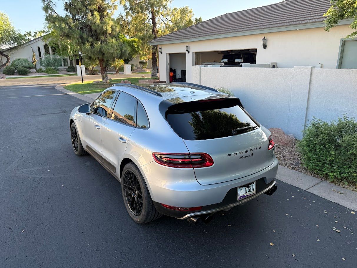Used 2015 Porsche Macan S AWD/4WD image 9