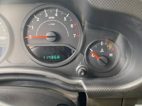 Used 2008 Jeep Wrangler Unlimited X image 15