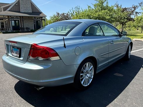 Used 2008 Volvo C70 T5 FWD image 6