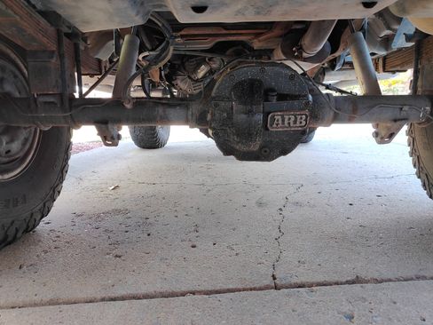 Used 1993 Ford Bronco image 9