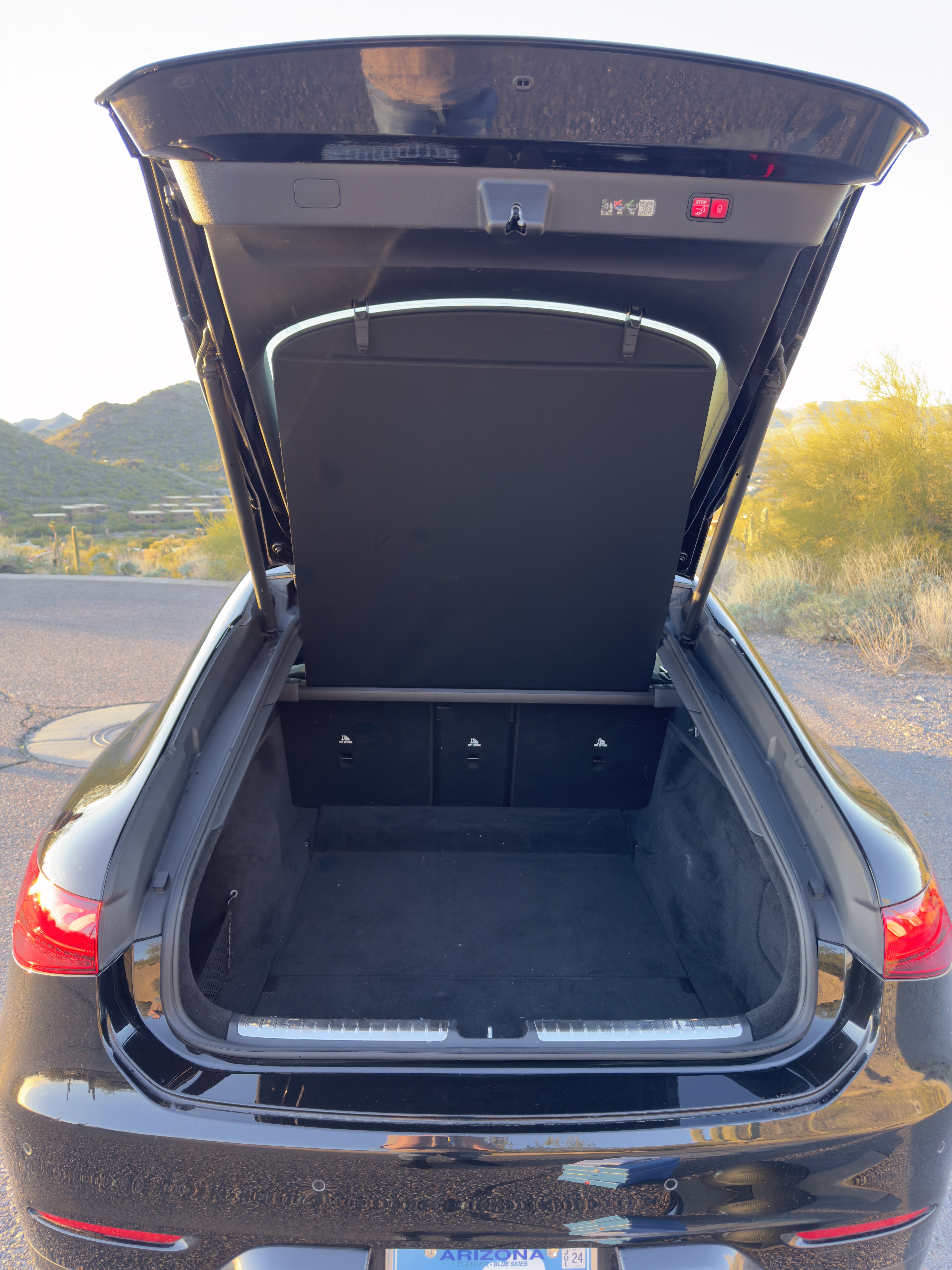 Used 2022 Mercedes-Benz EQS 450+ Sedan image 14