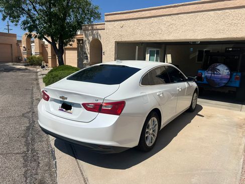 Used 2016 Chevrolet Malibu LT FWD image 10