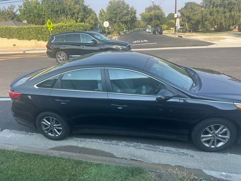 Used 2015 Hyundai Sonata SE image 4