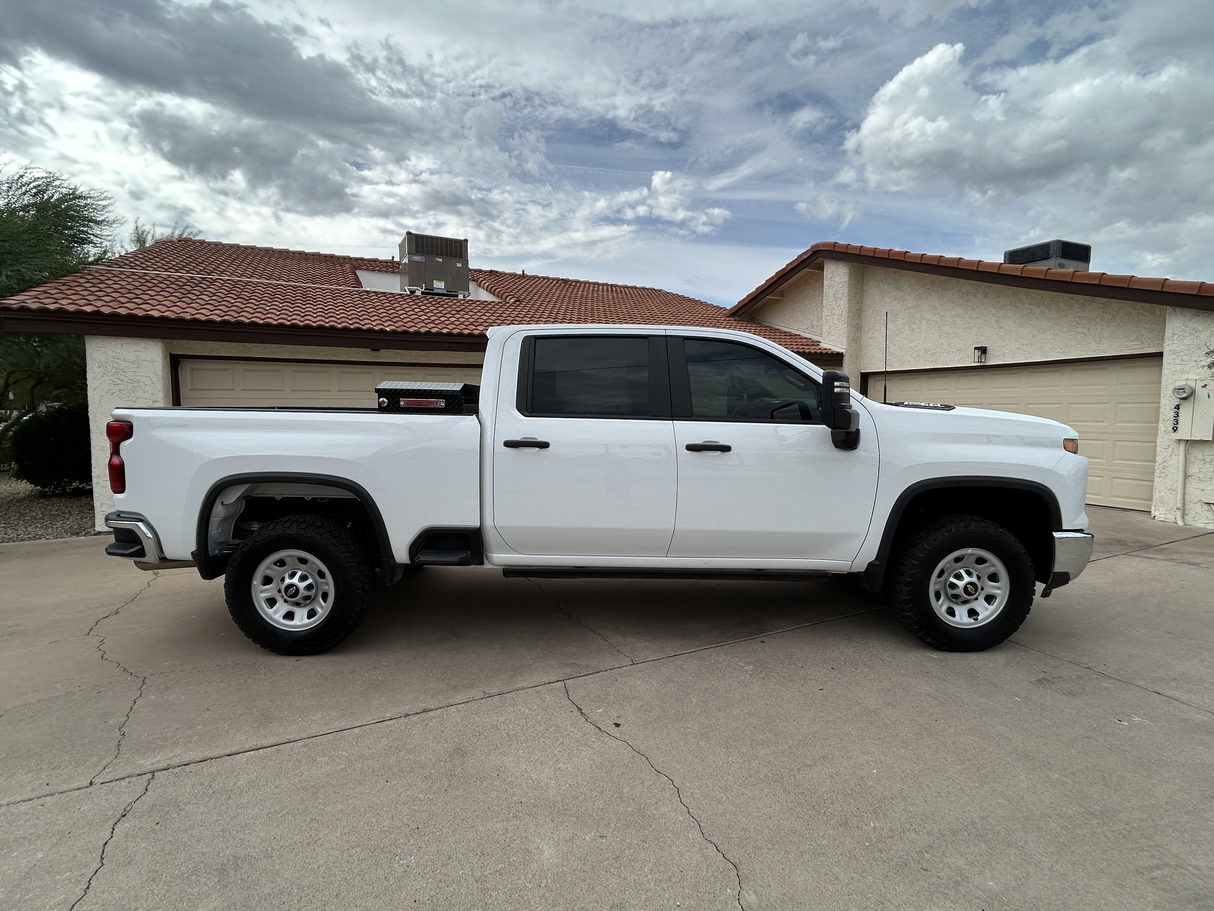 Used 2025 Chevrolet Silverado 2500 W/T w/ WT Convenience Package AWD/4WD image 4