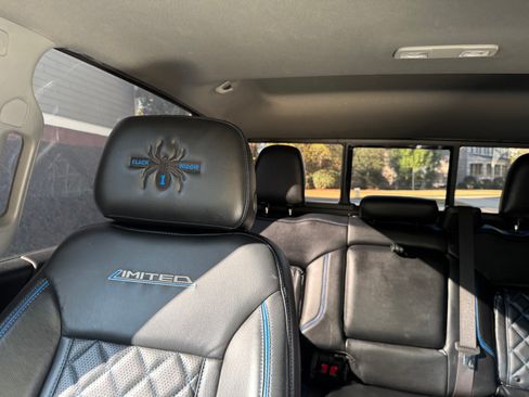 Used 2020 Chevrolet Silverado 1500 LTZ w/ LTZ Premium Package image 10