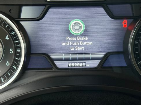 Used 2021 RAM 1500 Big Horn image 12