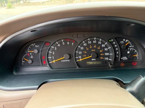 Used 2002 Toyota Tundra SR5 image 6