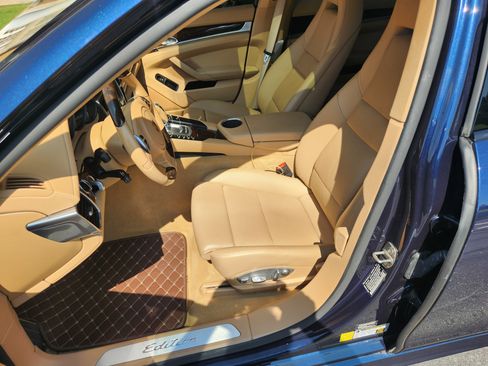 Used 2016 Porsche Panamera Edition w/ Premium Package Plus RWD image 4