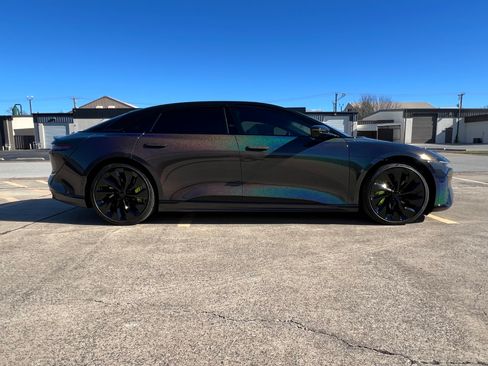 Used 2022 Lucid Air Grand Touring image 9