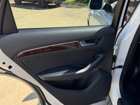 Used 2015 Audi Q5 2.0T Premium image 15