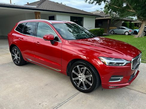 Used 2018 Volvo XC60 T6 Inscription w/ Convenience Package AWD/4WD image 9