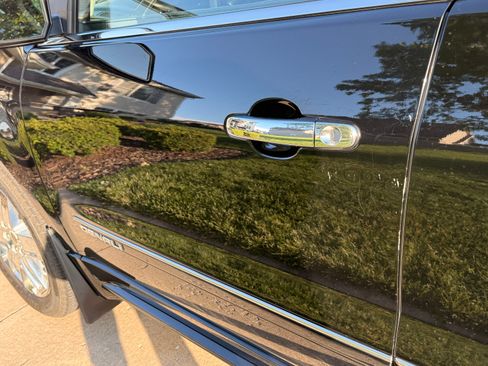 Used 2016 GMC Acadia Denali AWD/4WD image 6