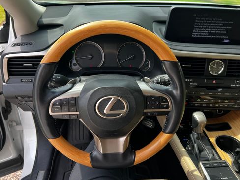 Used 2022 Lexus RX 350 AWD w/ Premium Package image 9