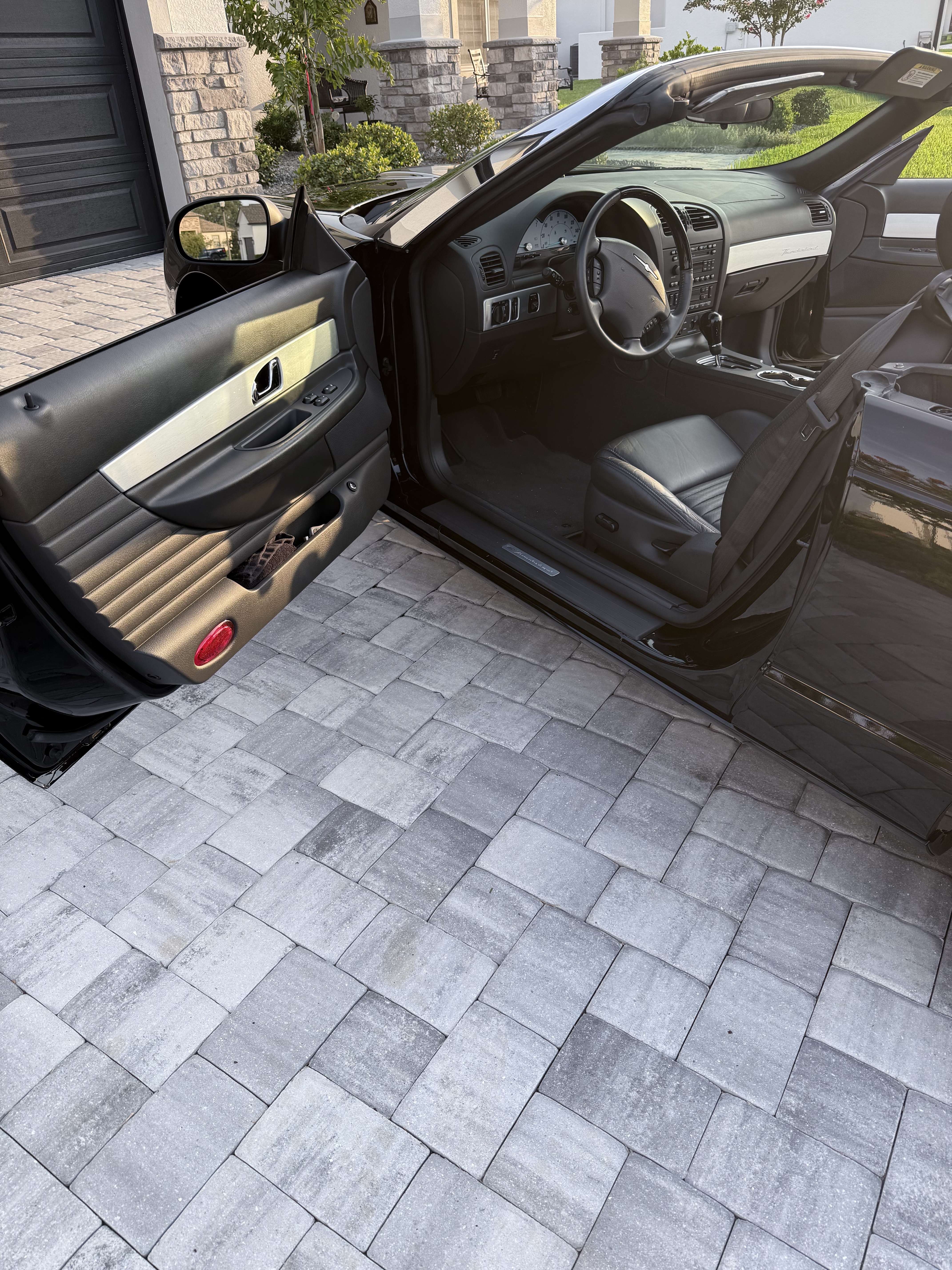 Used 2002 Ford Thunderbird RWD image 16