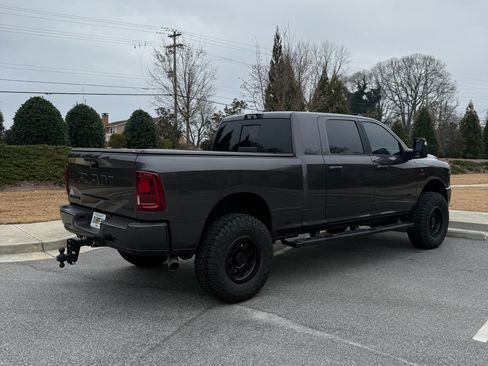 Used 2025 RAM 2500 Laramie w/ Night Edition image 6