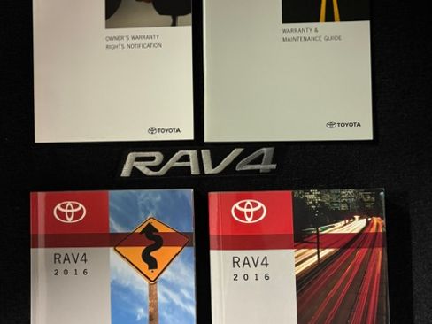 Used 2016 Toyota RAV4 Limited AWD/4WD image 19
