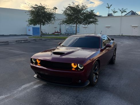 Used 2019 Dodge Challenger GT w/ Plus Package RWD image 4