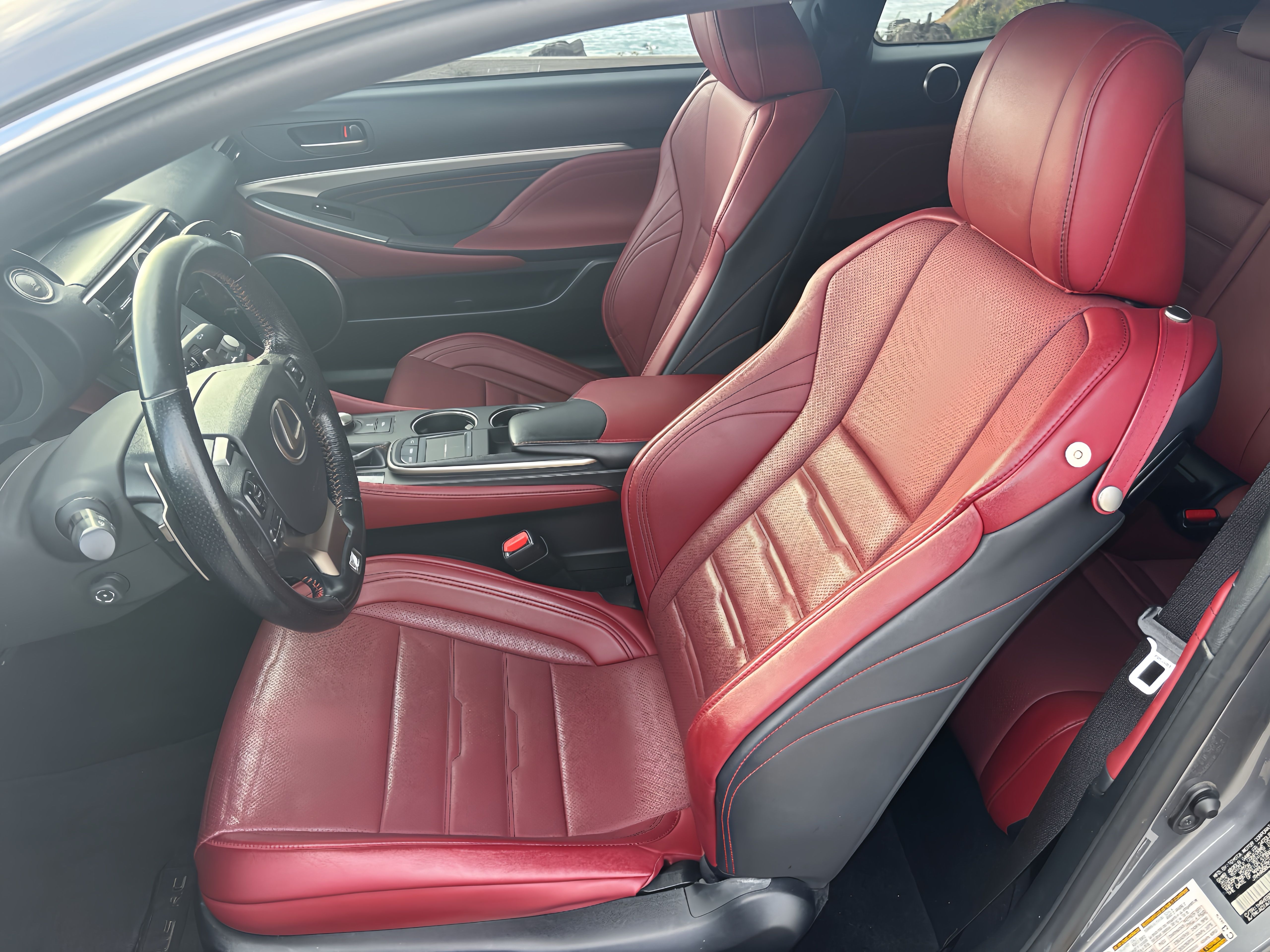 Used 2016 Lexus RC 200t RWD image 6