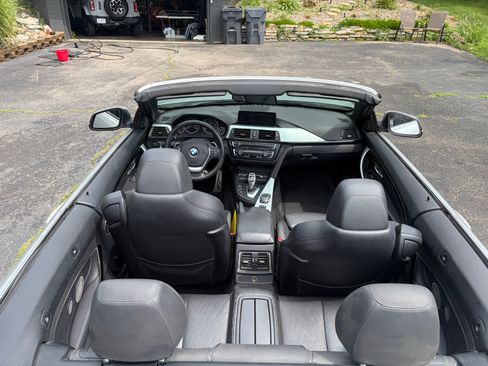 Used 2016 BMW 428i xDrive Convertible AWD/4WD image 14