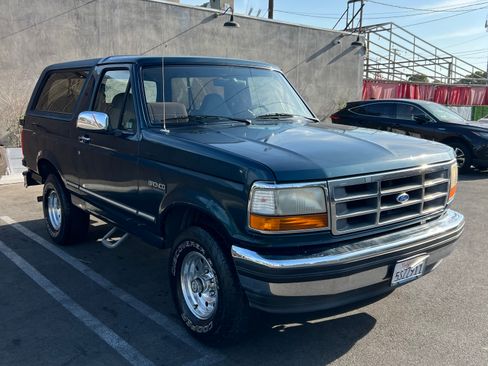 Used 1995 Ford Bronco image 4