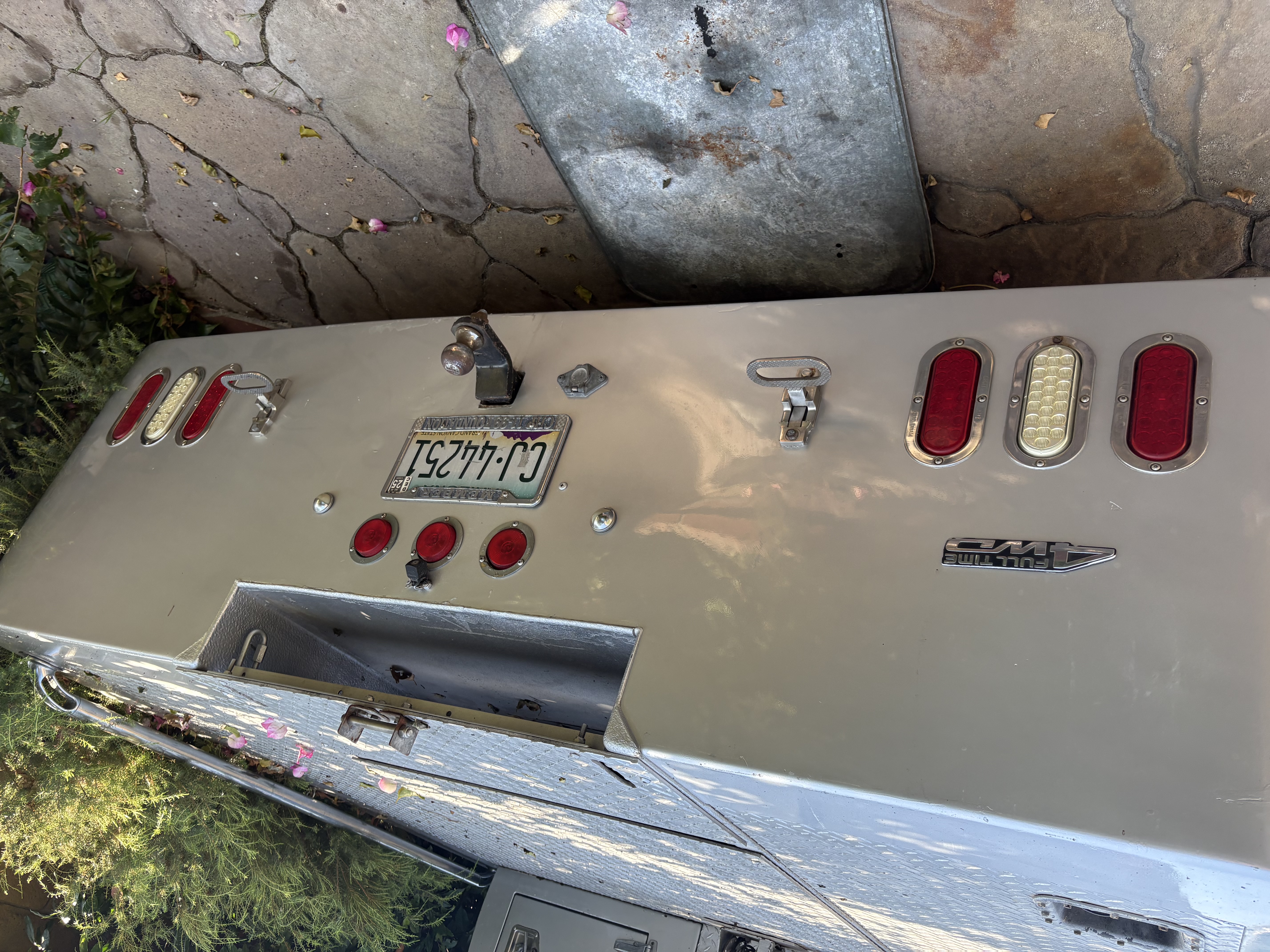 Used 1999 Ford F550 2WD Crew Cab Super Duty image 9
