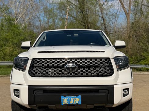 Used 2020 Toyota Tundra SR5 w/ TRD Off-Road Package image 6