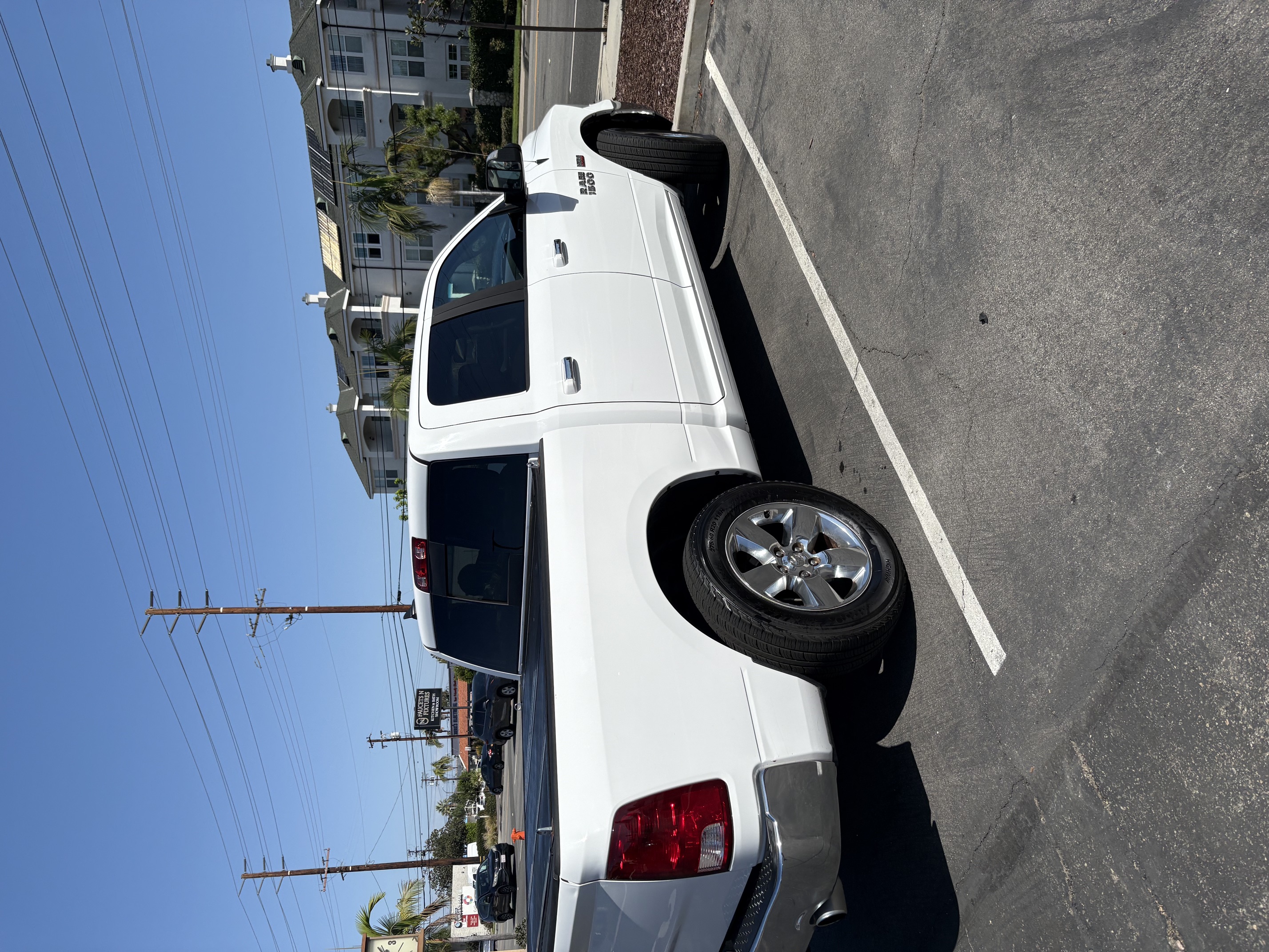 Used 2015 RAM 1500 Big Horn RWD image 2