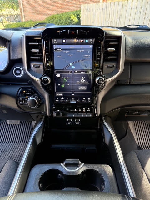 Used 2024 RAM 2500 Big Horn w/ Night Edition AWD/4WD image 5