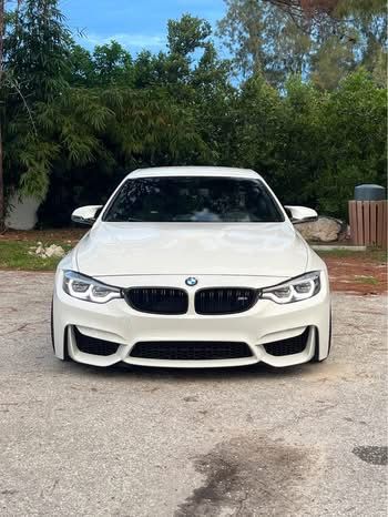 Used 2016 BMW M4 Convertible RWD image 8